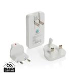 XD Collection Fluxo RCS 65W flat GAN charger with universal connectors White