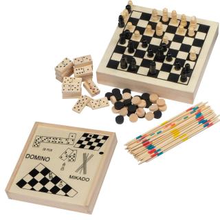 Wooden game set 