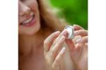 Runde Lippenbalsam-Dose aus recyceltem Aluminium Silber