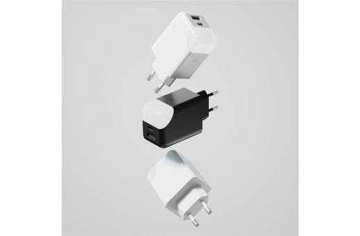 Xoopar Ice-G 65W GaN Power adaptor Black