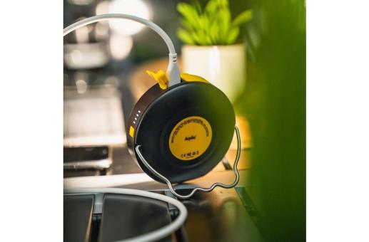 Enjoy Technology Aqiila Powerbird BL10 Taschenlampe und Powerbank 10.000 mAh Schwarz