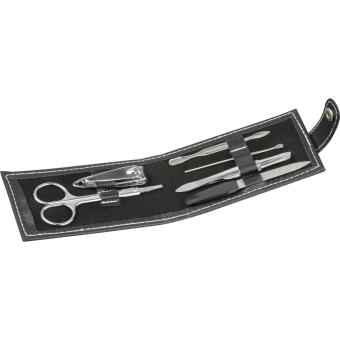 7-piece manicure set in a case Black