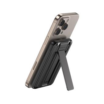 Urban Vitamin Redwood 5-in-1 5.000mAh 20W PD magn. Powerbank Schwarz