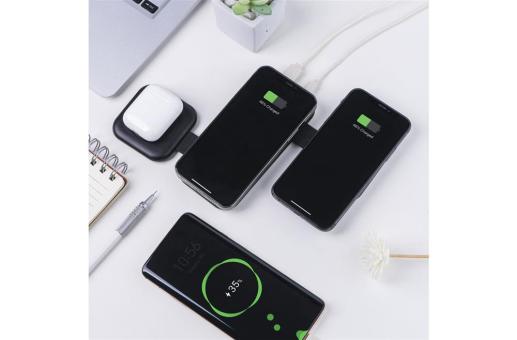 3188 | Xoopar Trafold 3 Wireless charger 15W Black