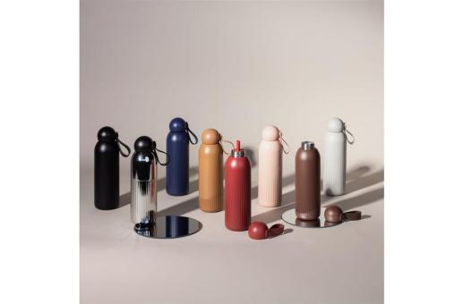 InSideOut Sagaform Tekla Stahlisolierflasche (recycelt) 500 ml Beige