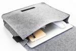 Refelt Courier Umschlagtasche aus RPET-Filz Grau
