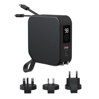 Urban Vitamin Saratoga 5-in-1 universal Charger Schwarz