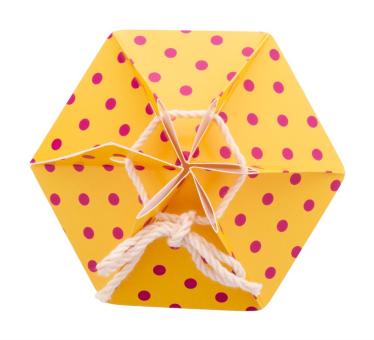 CreaBox HexaCord M Sechseckige Geschenkbox Weiß
