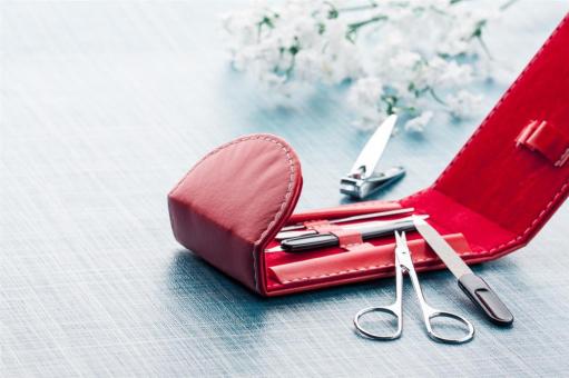 Missy manicure set Red