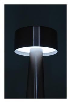 Flanagan Oro Stehtischlampe Gold