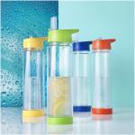 Tutti-frutti 740 ml Tritan™ infuser sport bottle Transparent blue