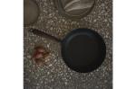 InSideOut Orrefors Jernverk Geschmiedete Bratpfanne  BlackSmith Serie Schwarz