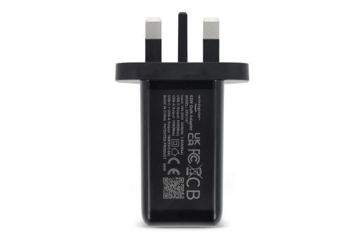 Xoopar ICE-G 65W GaN Power Adapter with UK Plug Black